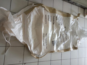 jual karung plastik, jumbo bag, rafia, benang jahit karung